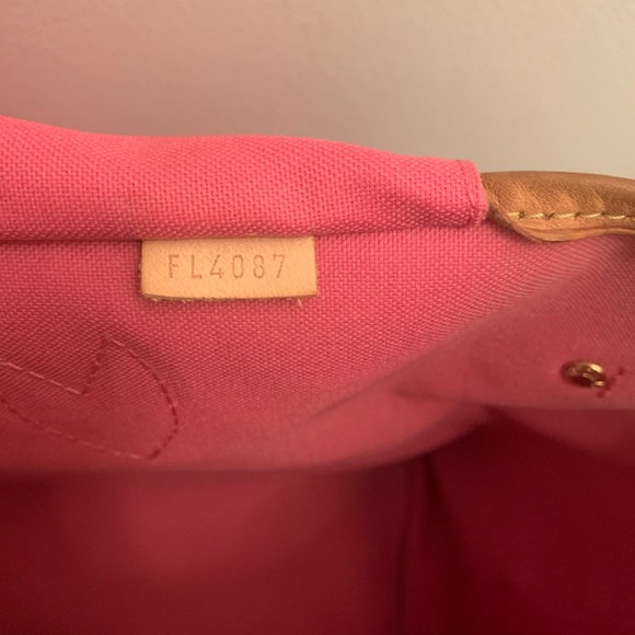 ❌SOLD❌ Louis Vuitton MOCA Hands Neverfull GM bag - Picture 12 of 15